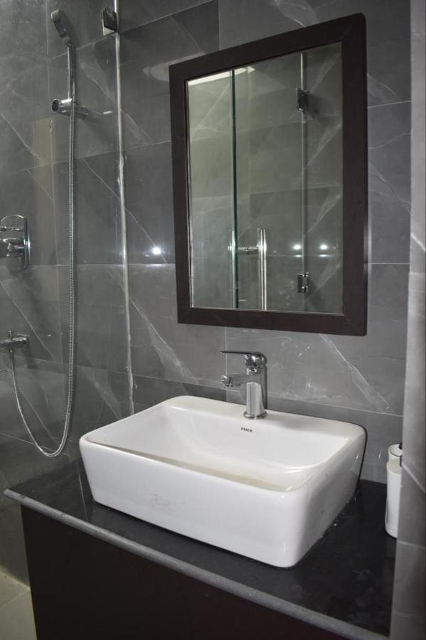 The White Lotus Hotel คยา ภายนอก รูปภาพ