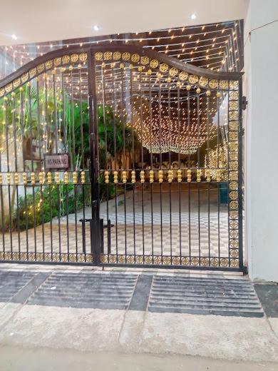 The White Lotus Hotel คยา ภายนอก รูปภาพ