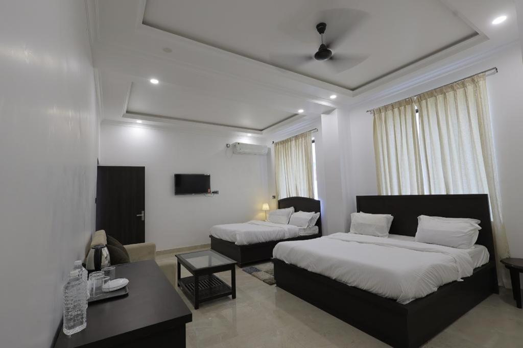 The White Lotus Hotel คยา ภายนอก รูปภาพ